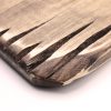 detalles en la madera del tablero de juego Fidchell Cleissy | juego damas madera | juego mesa madera | juego de mesa parchís madera | juegos de mesa artesanales en madera | productos artesanales online