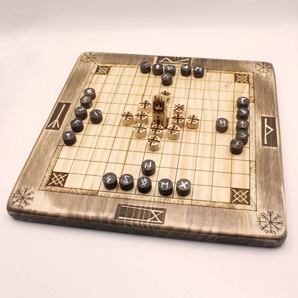 Tablero y fichas del juego Hnefatalf Sigfrid hecho a mano | ajedrez y damas de madera | dominos artesanales | Producto artesanal | estrategia | juegos de mesa históricos | Laplazoleta Madrid