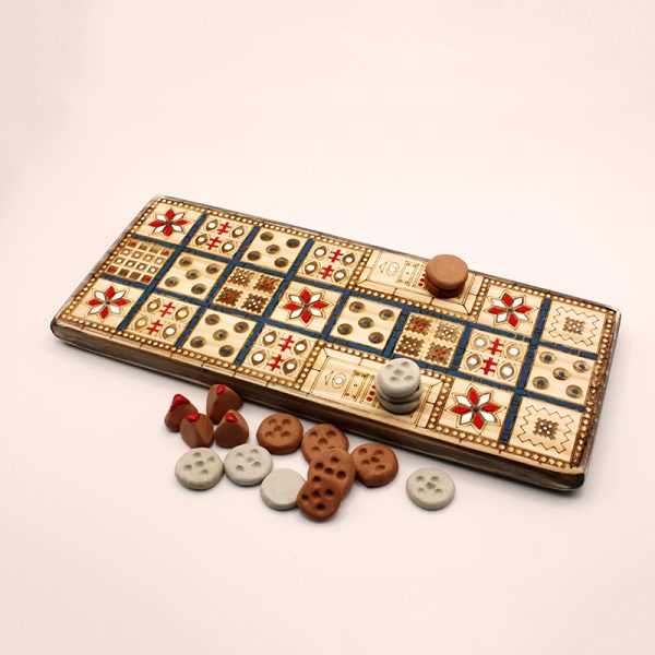Tablero y fichas de madera del juego ur Utu | juego histórico | juego de mesa de madera | juego artesanale | Hecho a mano | La Plazoleta