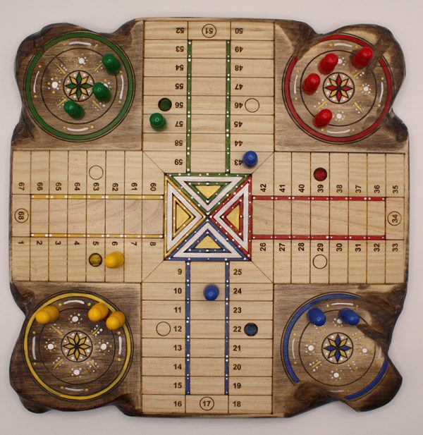Juego parchis Kaira hecho a mano | parchis de madera | dominos artesanales | Producto artesanal | estrategia | juegos de mesa históricos | Laplazoleta Madrid