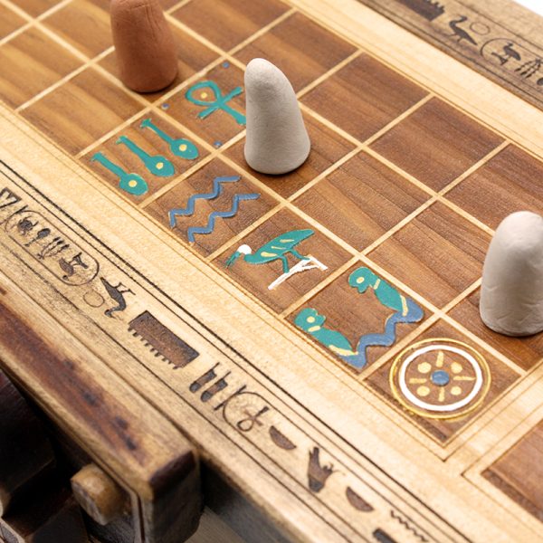 caja del juego senet atiya de madera tallada | juego de damas en madera | juegos de mesa artesanales | juego de damas en madera | juego piezas de madera | artesanía online