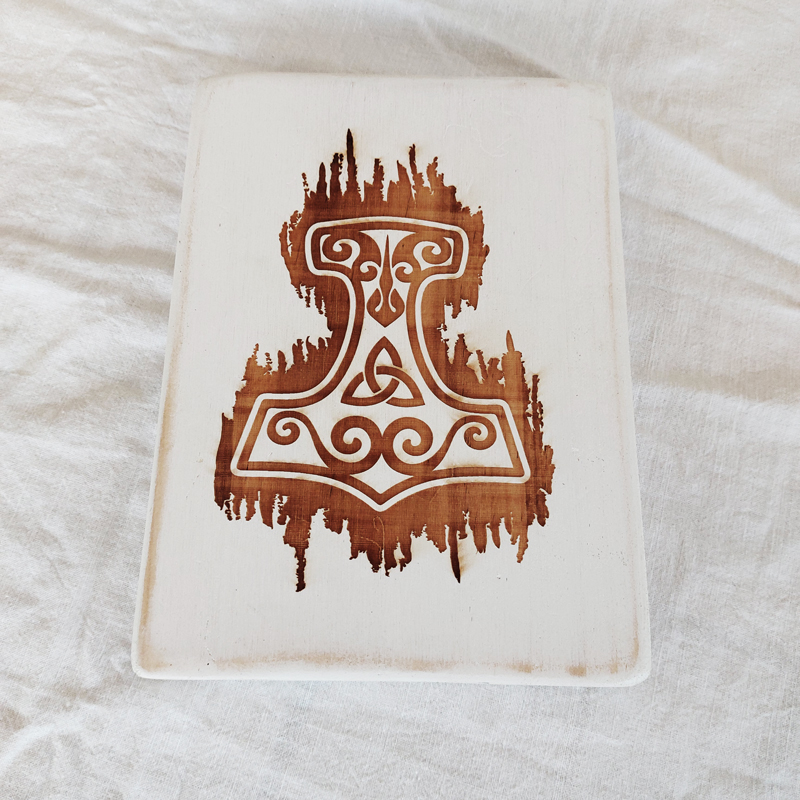 Tablilla de madera tallada | juego piezas de madera | parchís madera |juegos de mesa de madera con canicas |juego de mesa torre de madera | Ajedrez | La Plazoleta Madrid