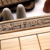 Juego pirograbado Senet Aammes amarillo | ajedrez y damas de madera | dominos artesanales | Producto artesanal | estrategia | juegos de mesa históricos | Laplazoleta Madrid